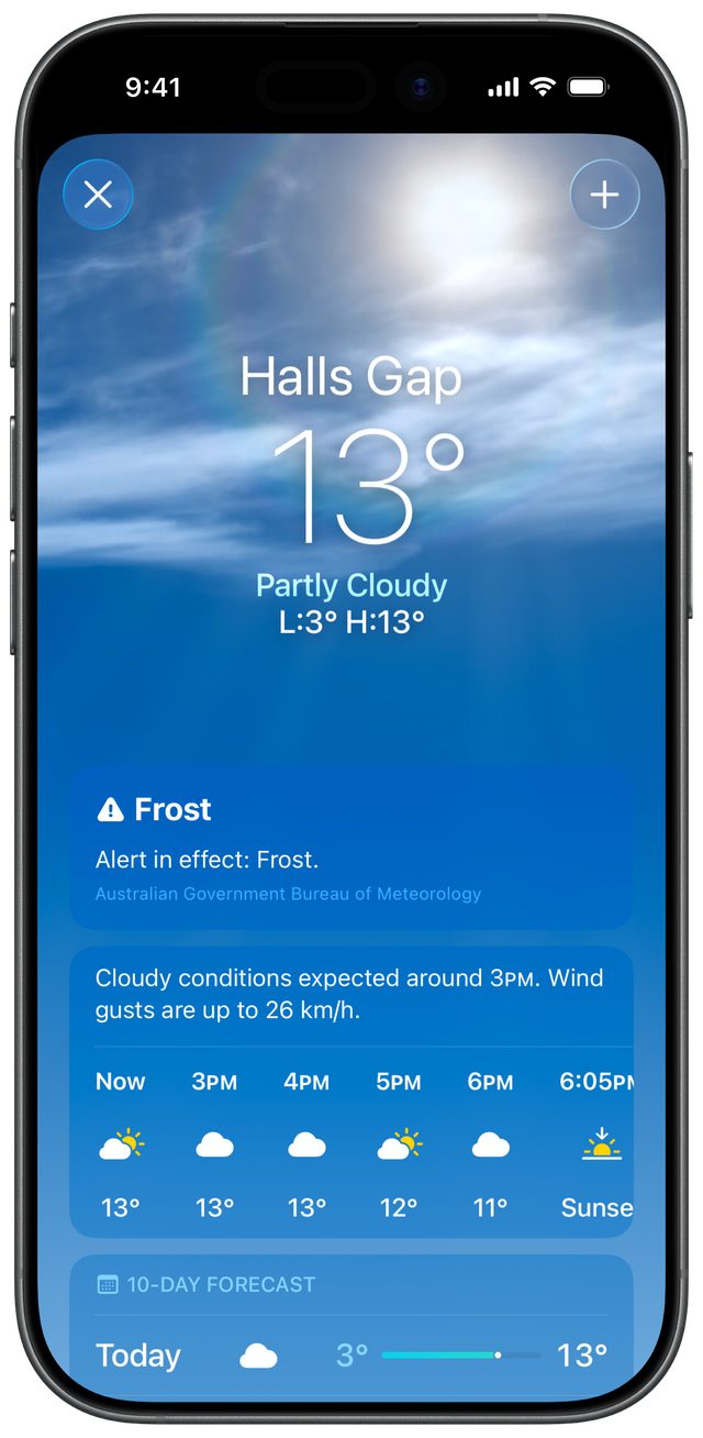 A generic weather app showing only a basic temperature and rain forecast for Halls Gap, VIC, with no climbing-specific detail